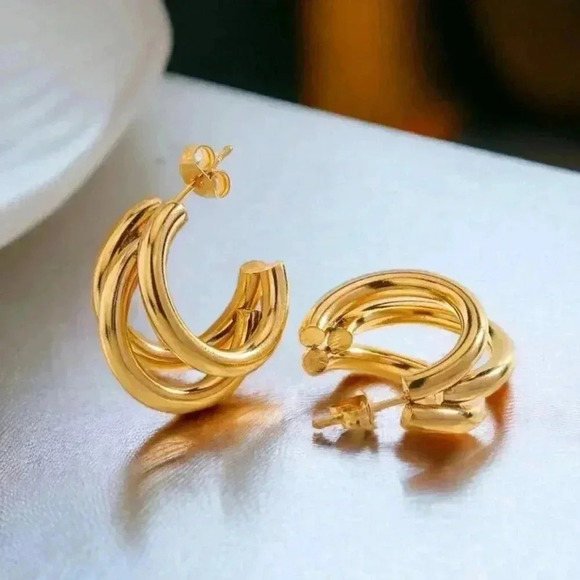 🆕️18K Gold Plated Triple C-Hoop Dainty Earrings Stainless Steel Hypoallergenic - Picture 1 of 11